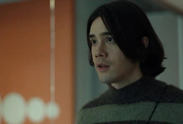 Кадры из 1 серии 6 сезона сериала «Черное Зеркало»